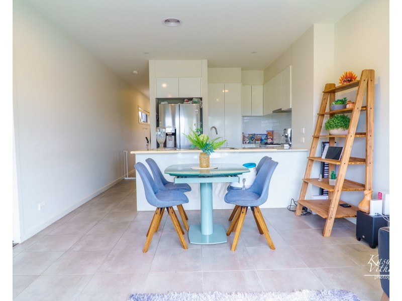 5/16 Sylvanwood Crescent, Narre Warren VIC 3805