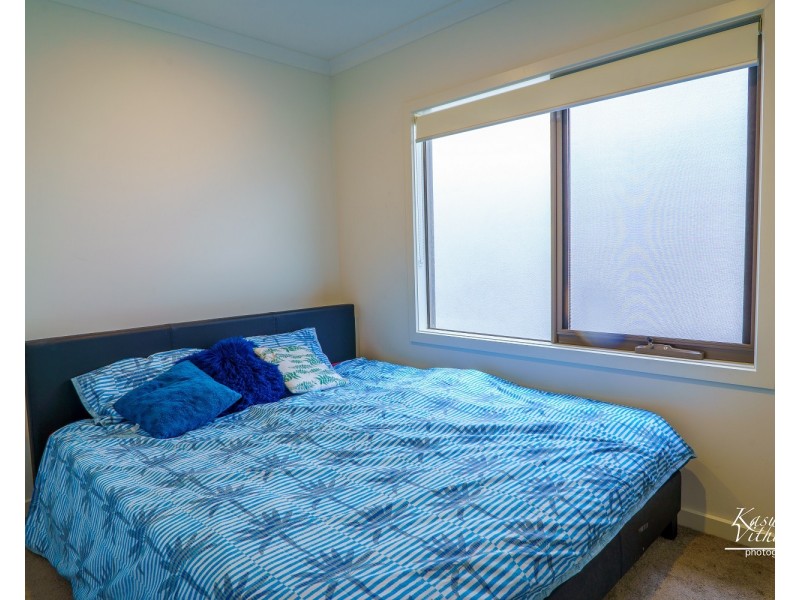 5/16 Sylvanwood Crescent, Narre Warren VIC 3805