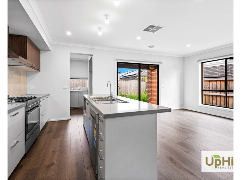 1 Tassell Ct, Officer VIC 3809