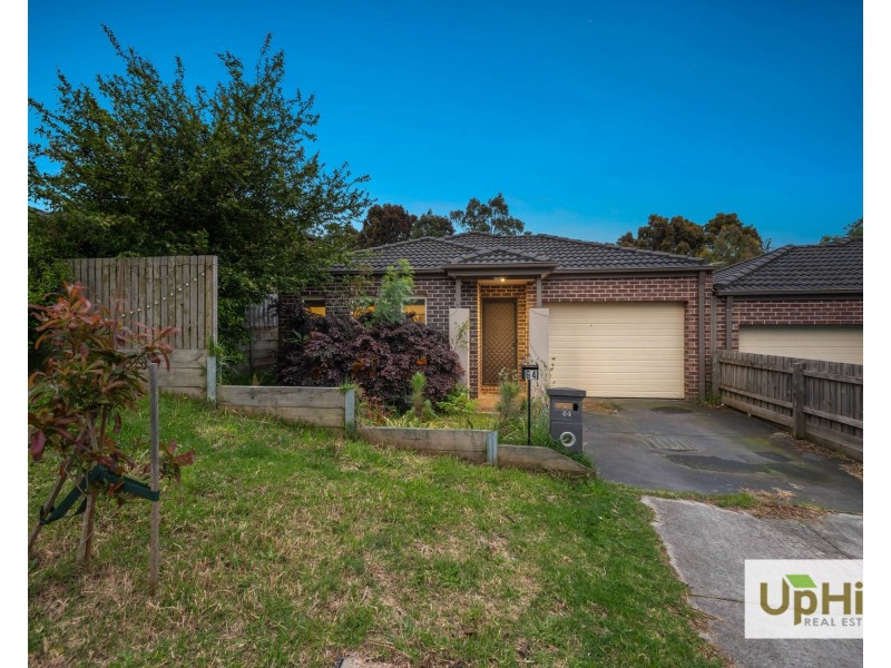 64 Innes Court, Berwick VIC 3806
