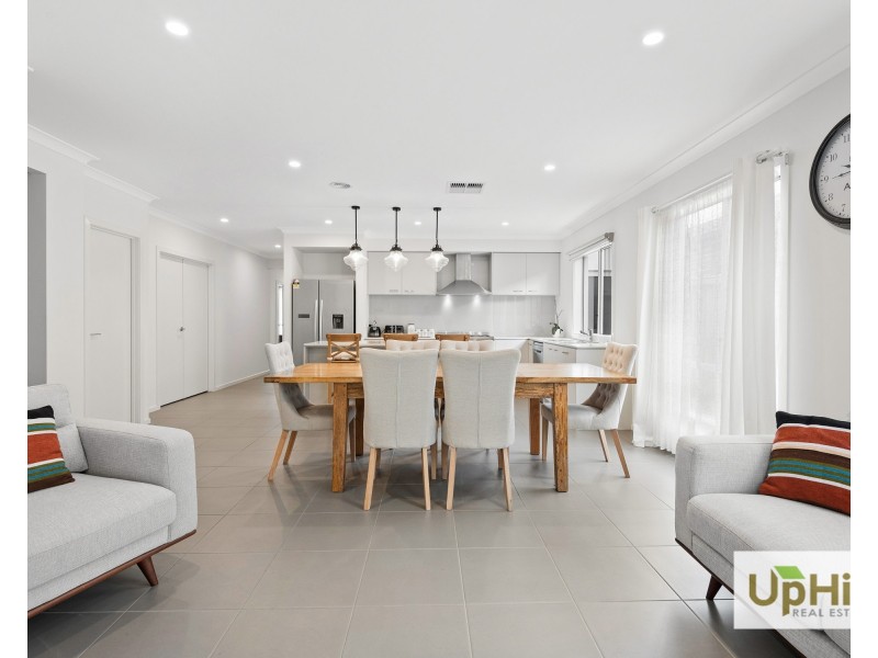 4 Mindful Circuit, Clyde VIC 3978