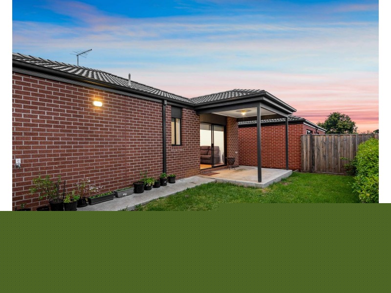 20 Stonemason Road, Clyde North VIC 3978