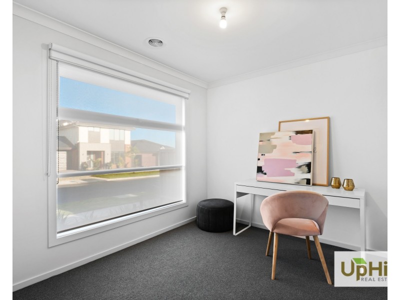 23 Bowler Avenue, Clyde VIC 3978