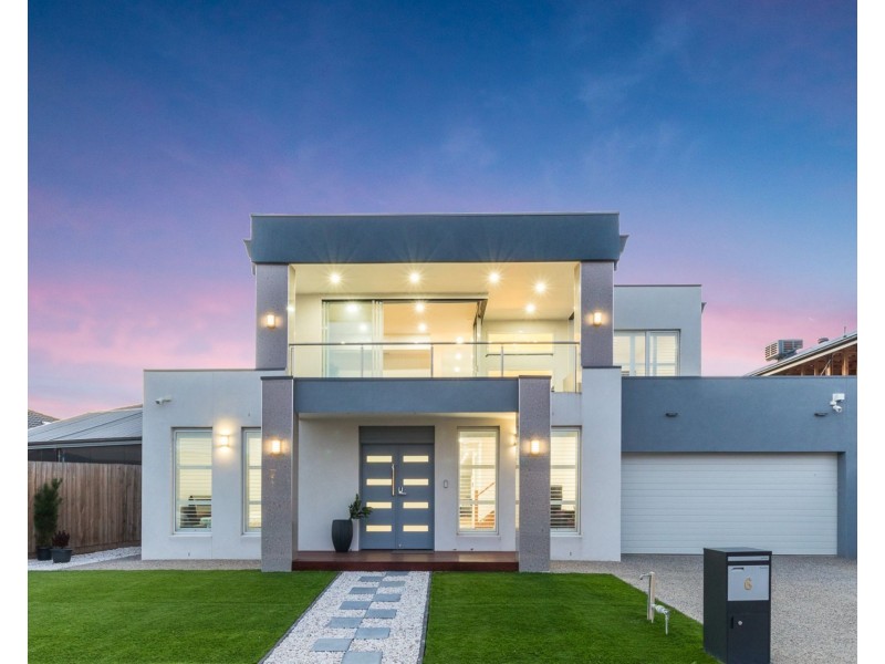 6 Feodora Crescent, Narre Warren VIC 3805