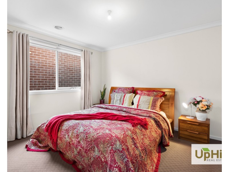 19 Antra Street, Clyde North VIC 3978