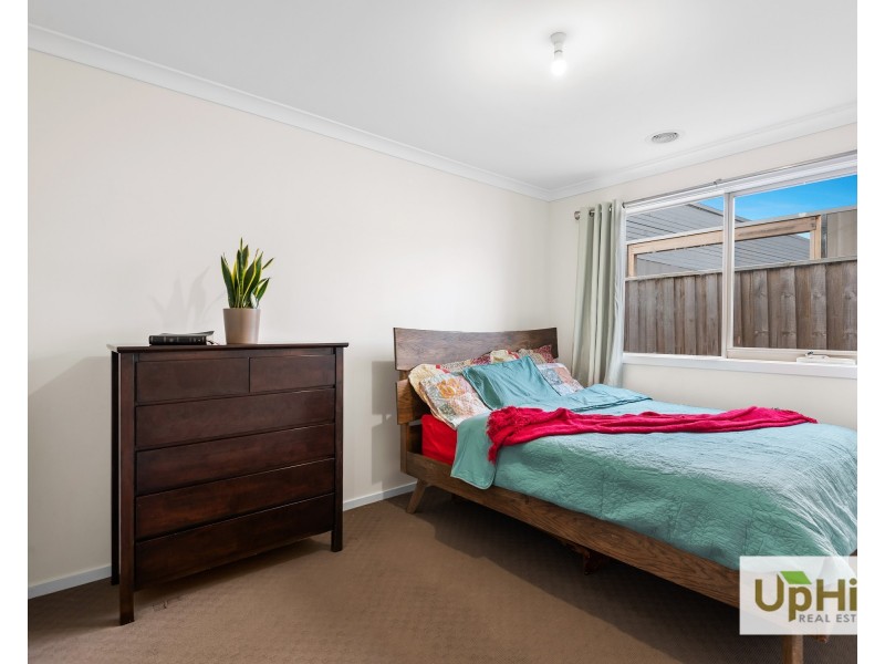 19 Antra Street, Clyde North VIC 3978