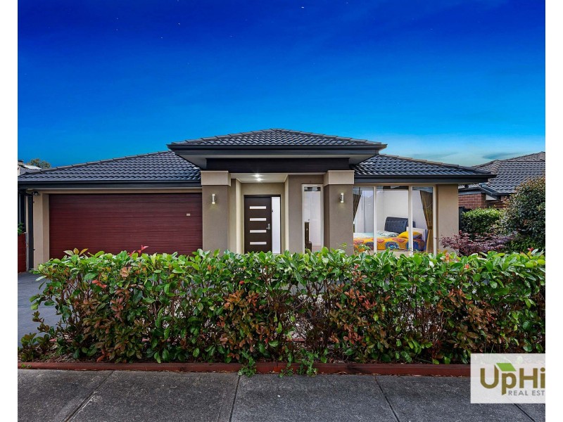 25 Hackney Circuit, Clyde North VIC 3978