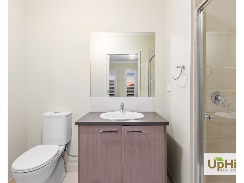 21 Michigan Road, Clyde VIC 3978