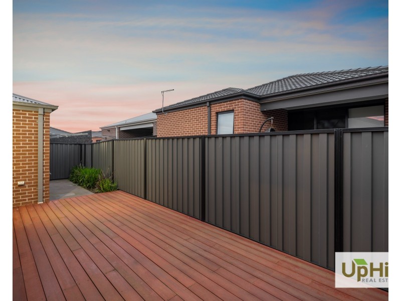 21 Michigan Road, Clyde VIC 3978