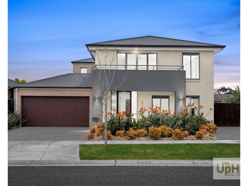 5 Casandra Court, Berwick VIC 3806