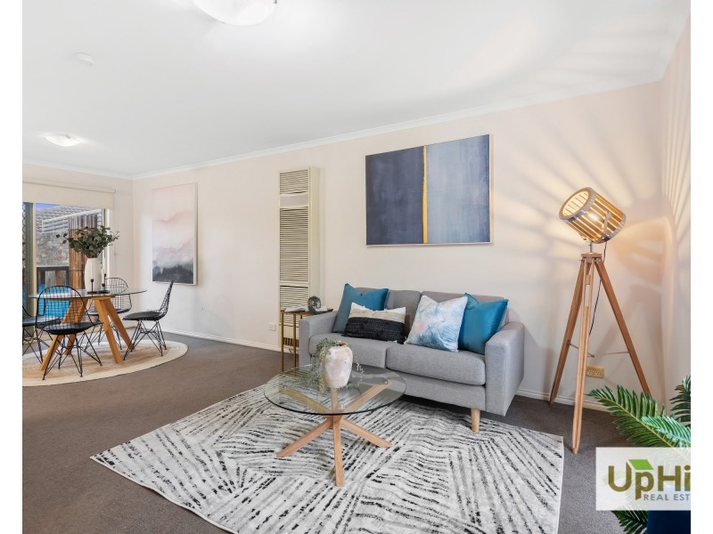 2/50-52 Bellevue Drive, Berwick VIC 3806