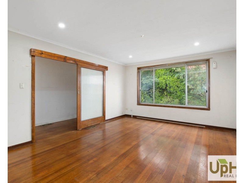 7 Lawrence Crescent, Noble Park North VIC 3174