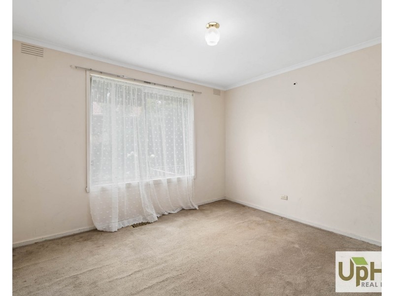 7 Lawrence Crescent, Noble Park North VIC 3174
