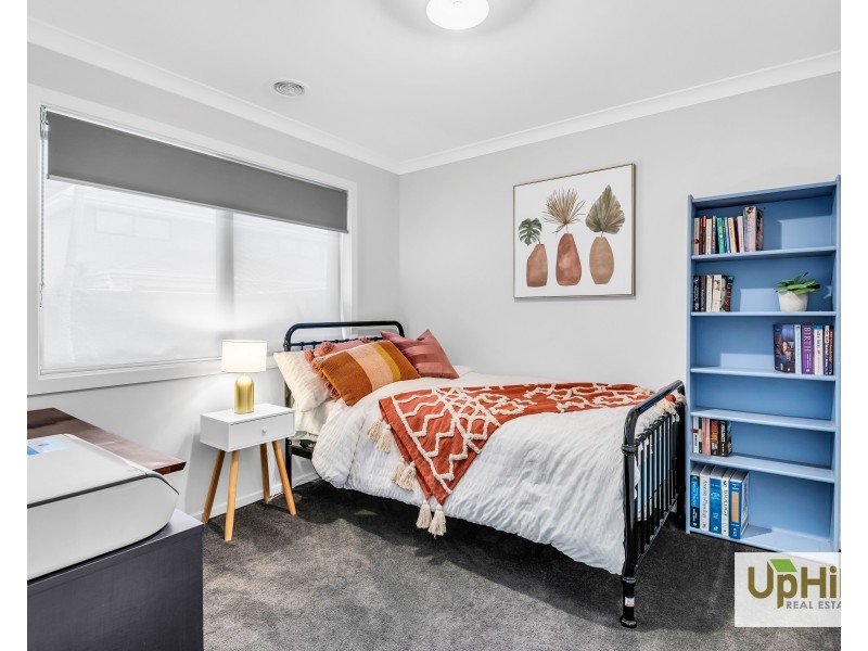 19  Athletic Circuit, Clyde VIC 3978