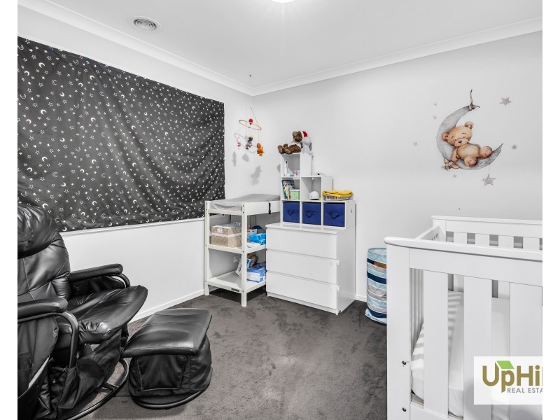 19  Athletic Circuit, Clyde VIC 3978