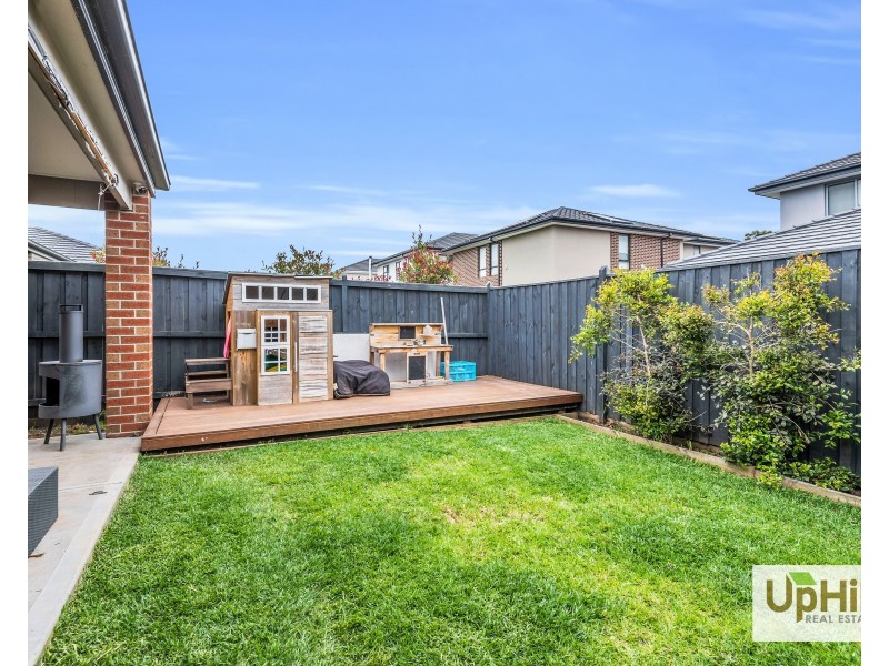 19  Athletic Circuit, Clyde VIC 3978