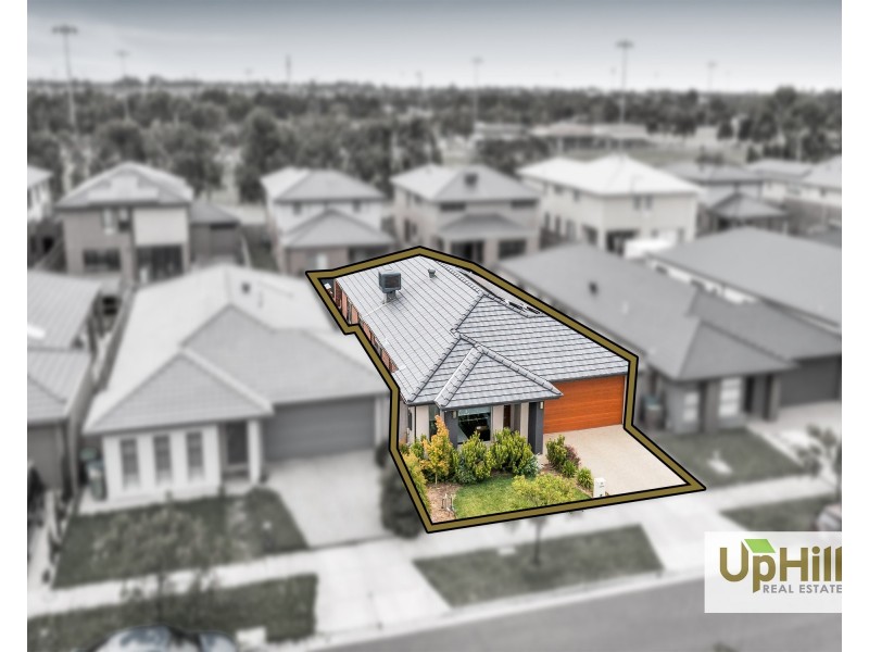 19  Athletic Circuit, Clyde VIC 3978