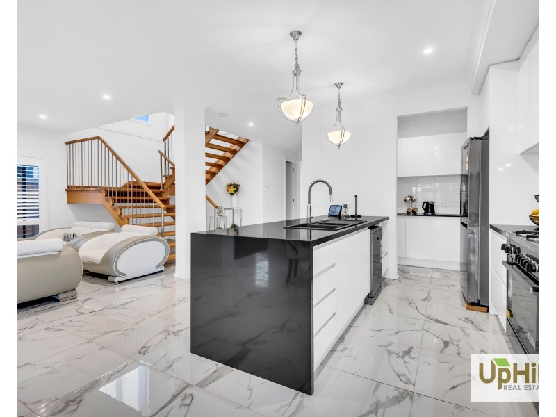 53 Bazadaise Drive, Clyde North VIC 3978