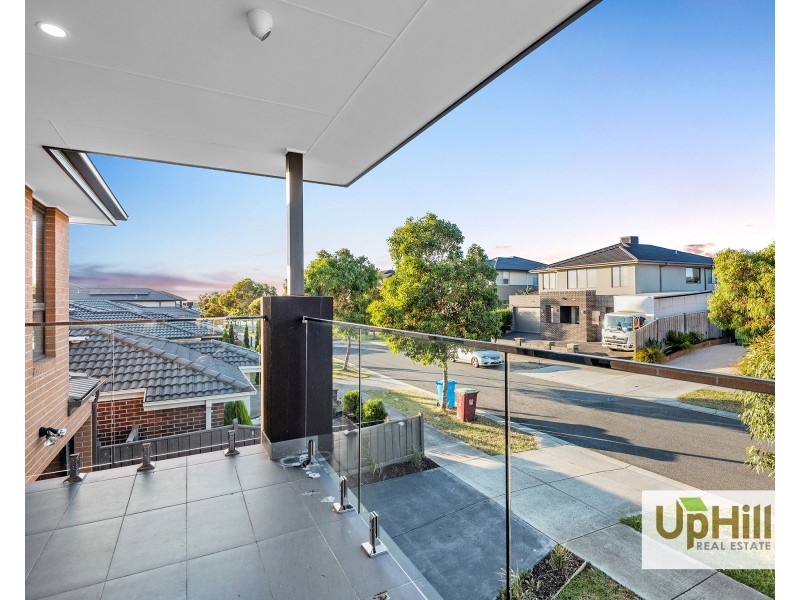 18 Coolana Drive, Clyde North VIC 3978