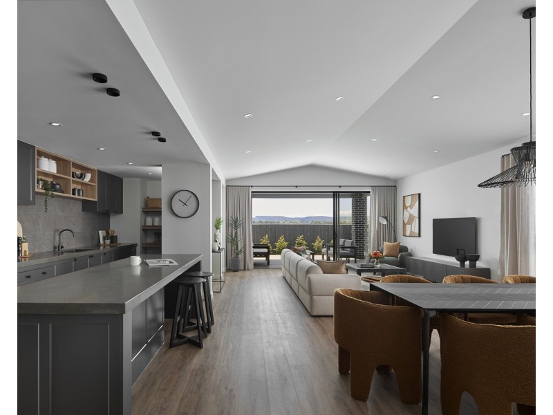 14 Clements street, Officer South VIC 3809