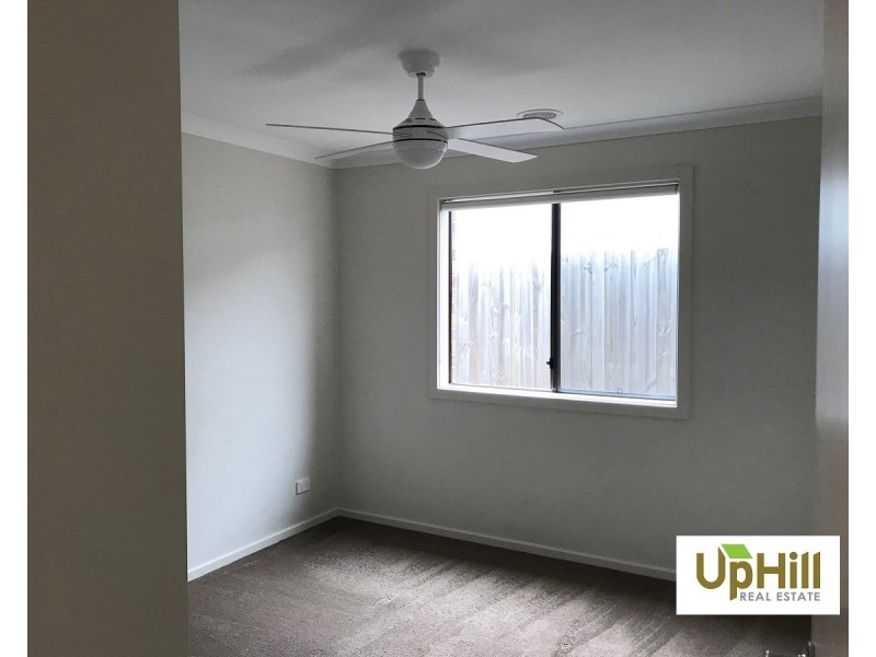 88 Bimberry Circuit, Clyde VIC 3978