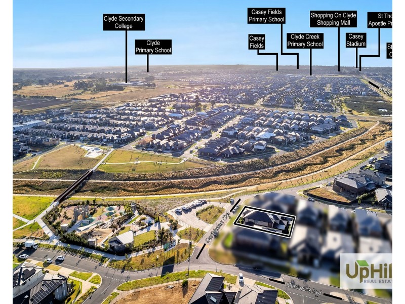 4 Caribbean Circuit, Clyde VIC 3978