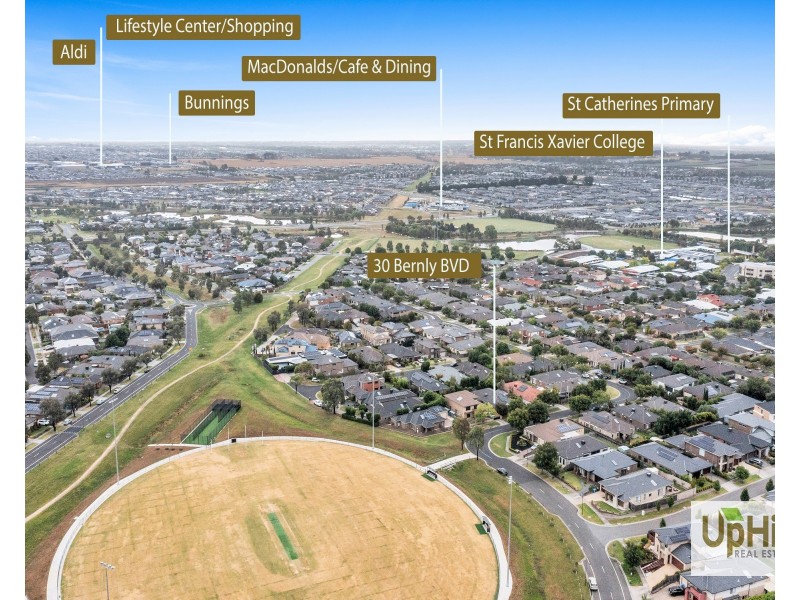 30 Bernly Boulevard, Berwick VIC 3806