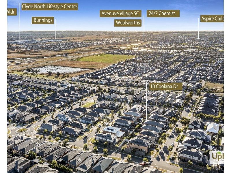 10 Coolana Drive, Clyde North VIC 3978