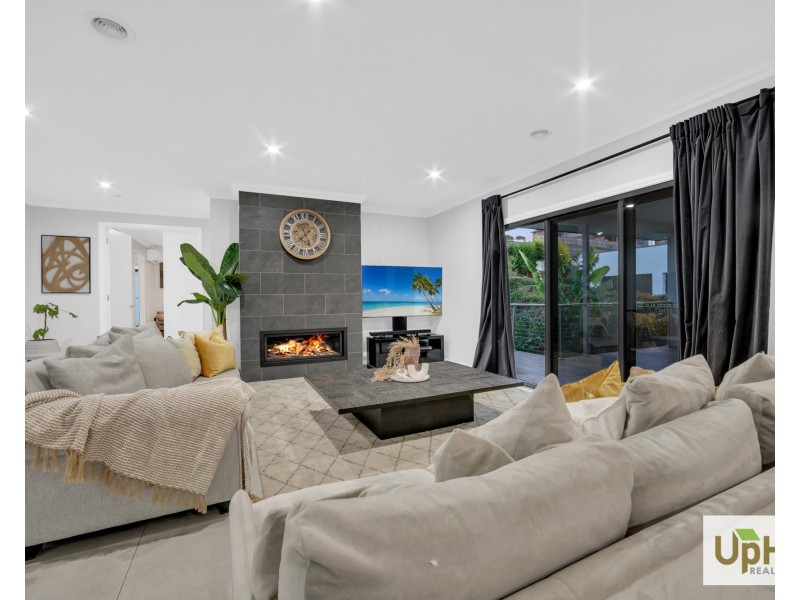 31 Avondale Street, Officer VIC 3809