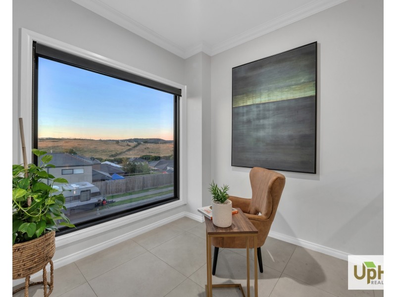 31 Avondale Street, Officer VIC 3809