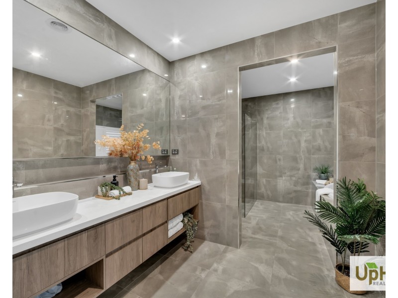 31 Avondale Street, Officer VIC 3809