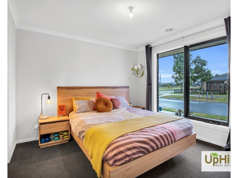 65 Fairweather Parade, Officer VIC 3809