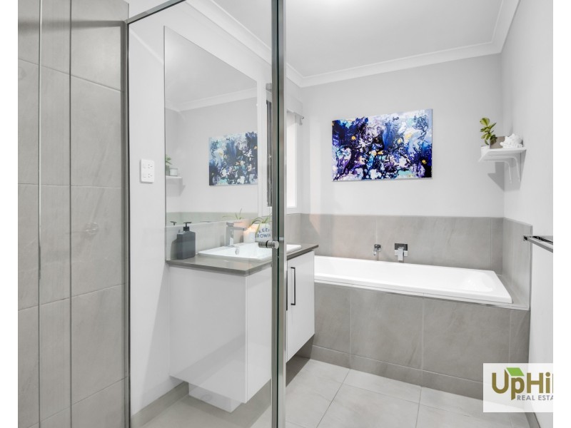 65 Fairweather Parade, Officer VIC 3809