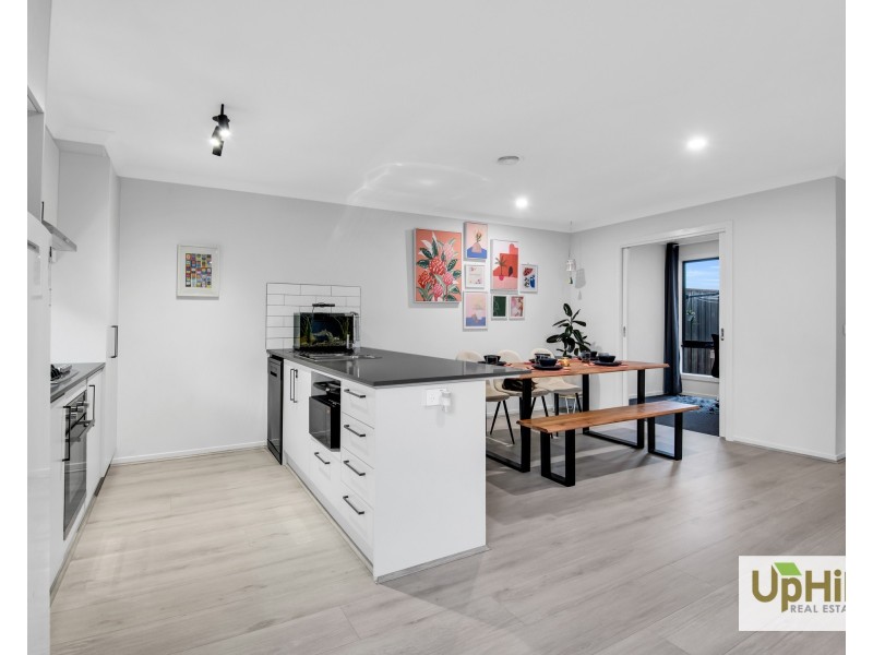 65 Fairweather Parade, Officer VIC 3809