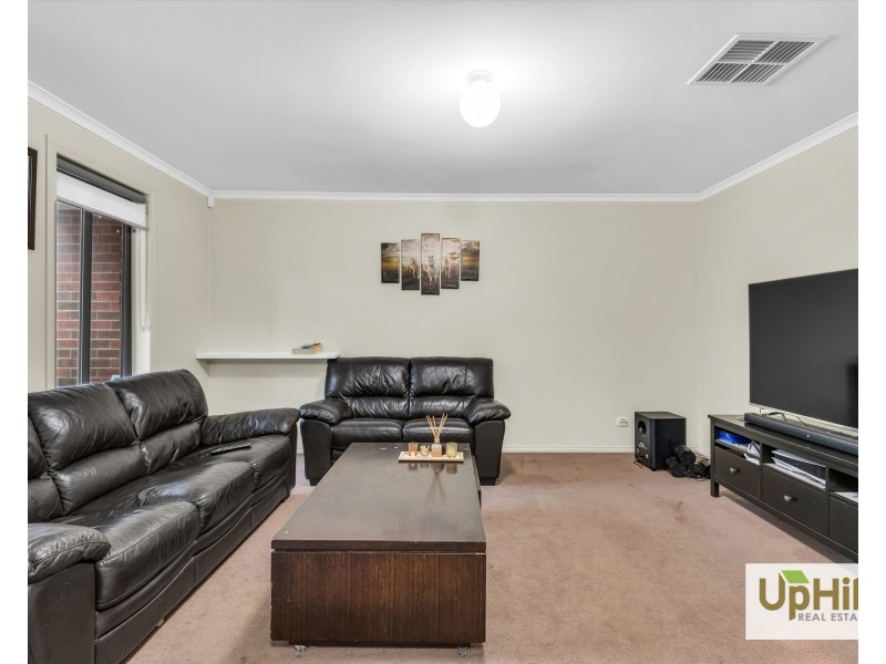 51 Meaby Drive, Pakenham VIC 3810