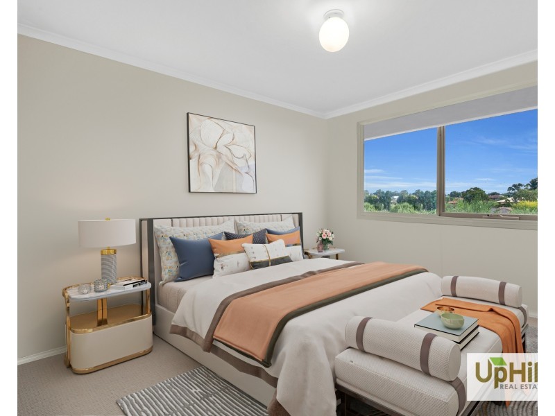51 Meaby Drive, Pakenham VIC 3810