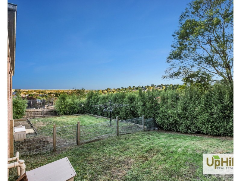 51 Meaby Drive, Pakenham VIC 3810