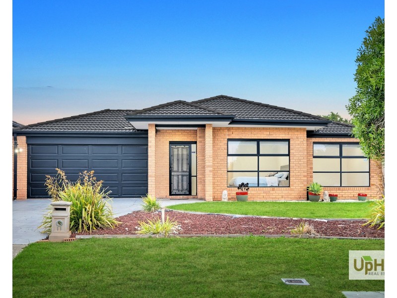 11 Nell Place, Narre Warren South VIC 3805