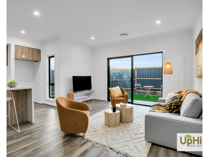1 Viola Circuit, Clyde VIC 3978