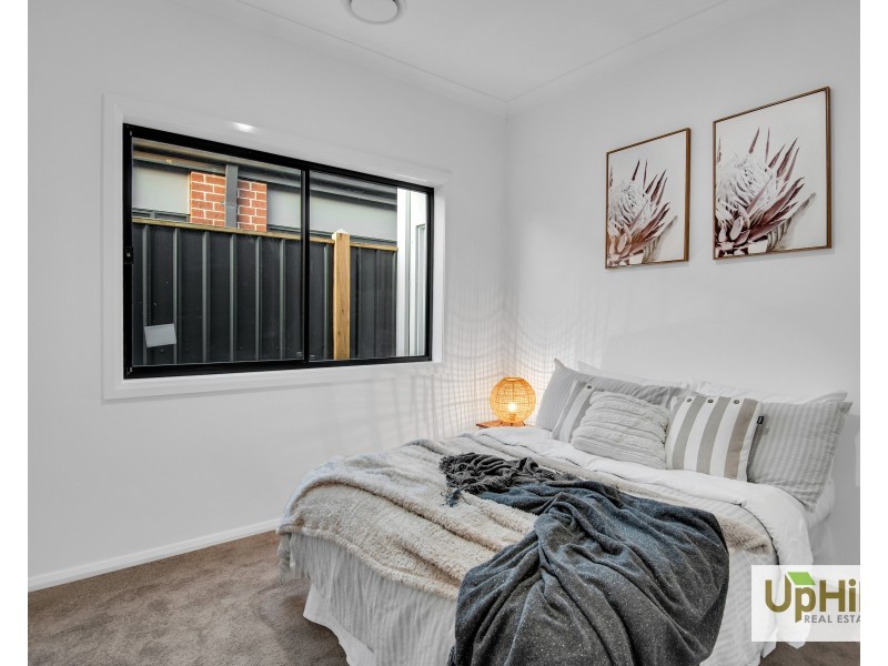 1 Viola Circuit, Clyde VIC 3978