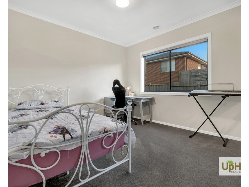 7 Bellotto Street, Cranbourne North VIC 3977