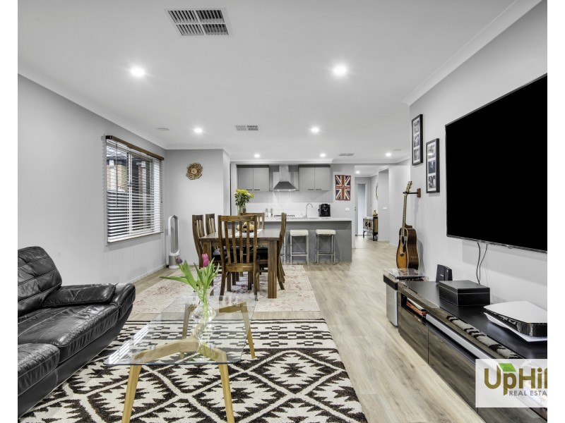 20 Magenta Street, Clyde North VIC 3978