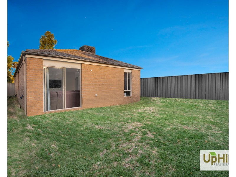 284 Casey Fields Boulevard, Cranbourne East VIC 3977