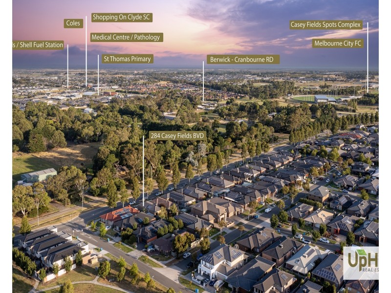 284 Casey Fields Boulevard, Cranbourne East VIC 3977
