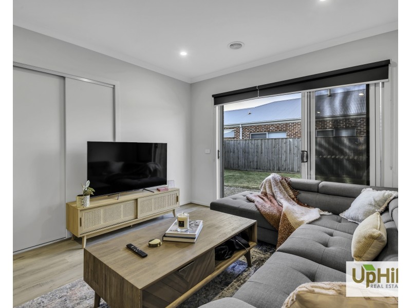 44 Kaduna Drive, Officer South VIC 3809