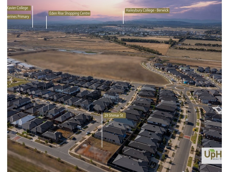 29 Shimar Street, Clyde North VIC 3978