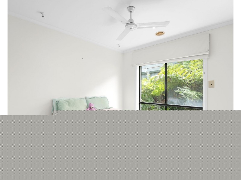 10 Riviera Drive, Berwick VIC 3806