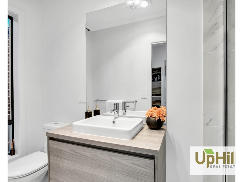 20 Stockfield Avenue, Clyde VIC 3978