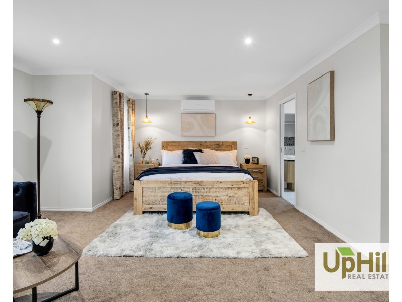 3 Kenyan Avenue, Clyde VIC 3978