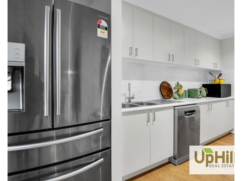 3 Kenyan Avenue, Clyde VIC 3978